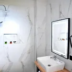 Gogo's Boutique 4* Dhërmi