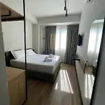 Hotel Gogo's Boutique 4*