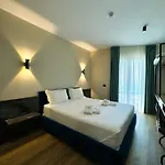 Gogo's Boutique Hotel Dhërmi