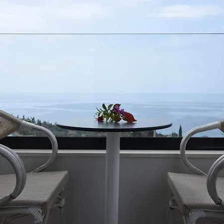 Gogo's Boutique Hotel Dhërmi