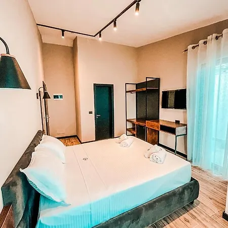 Hotel Gogo's Boutique 4*