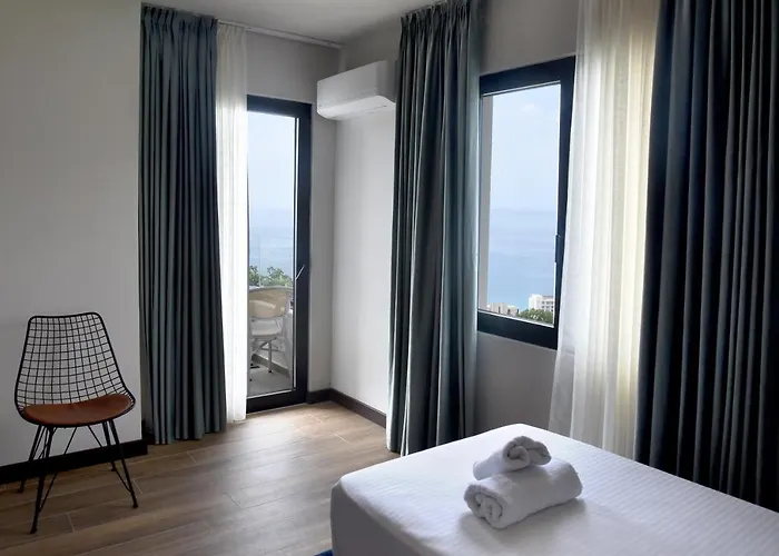 Hotel Gogo's Boutique 4*