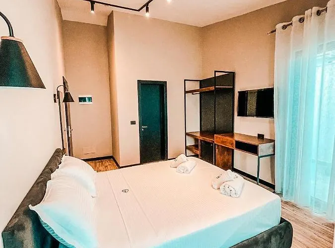 Hotell Gogo's Boutique 4*