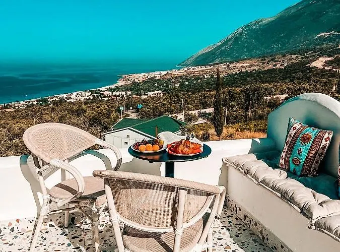 Gogo's Boutique Hotel