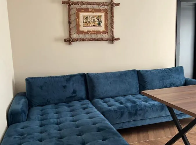 Gogo's Boutique Hotel 4*