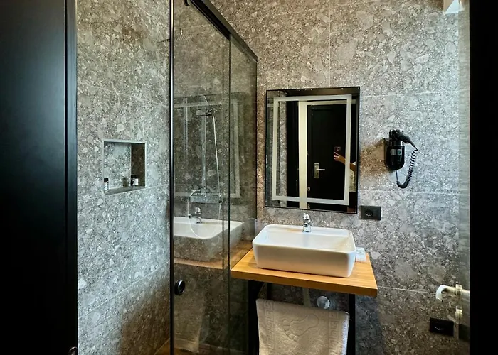 Hotel Gogo's Boutique Dhërmi